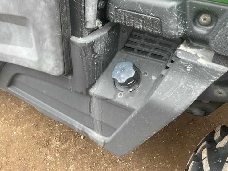 2020-john-deere-2020-image-15