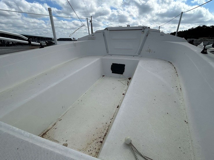 macgregor-25'-sailboat-image-33