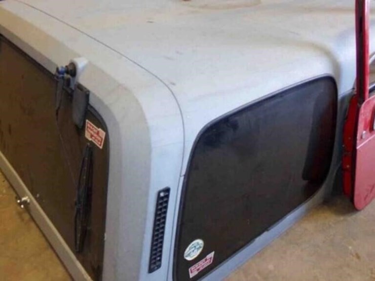 1990-jeep-wrangler-image-33