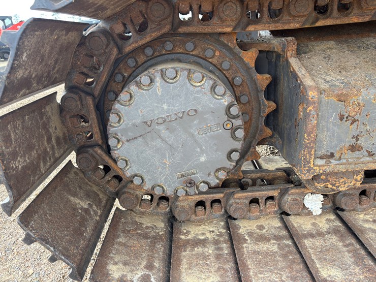 2022-volvo-ec220el-image-13