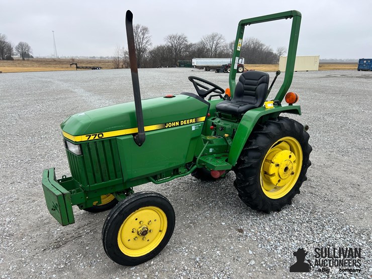 1990-john-deere-770-image-1