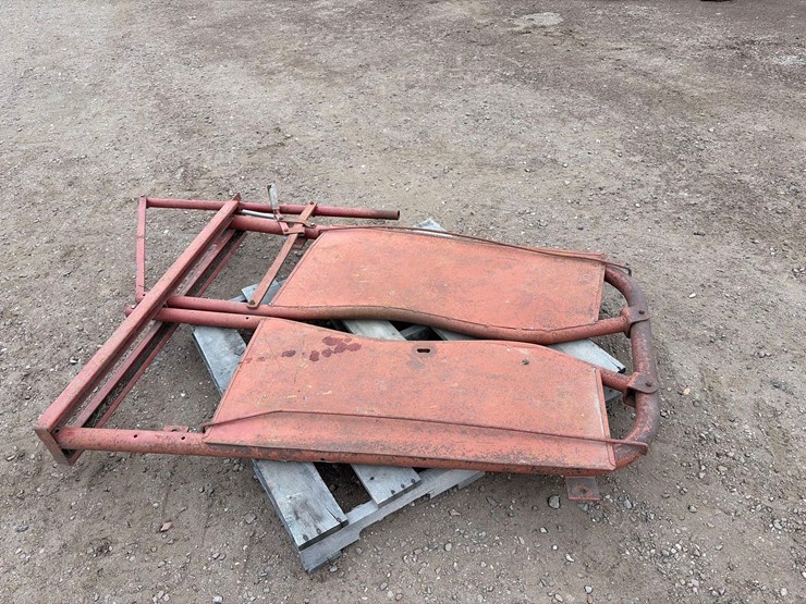 cattle-head-gate-image-5