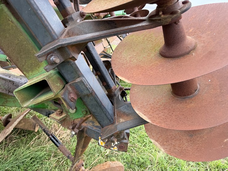 john-deere-630-image-27