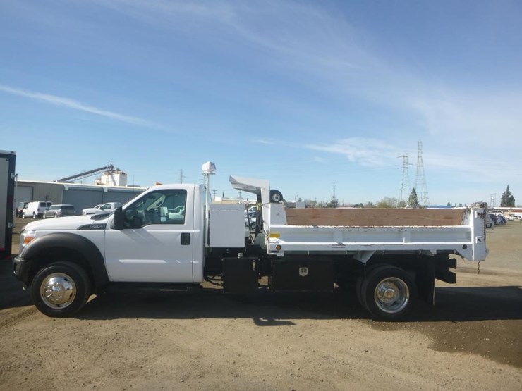 2011-ford-f550-image-5