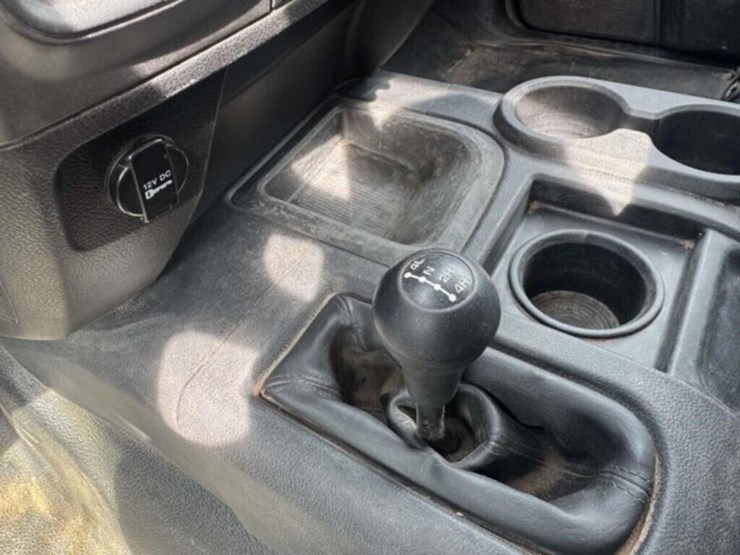 2013-dodge-5500-hd,-cummins-turbo-diesel-image-13