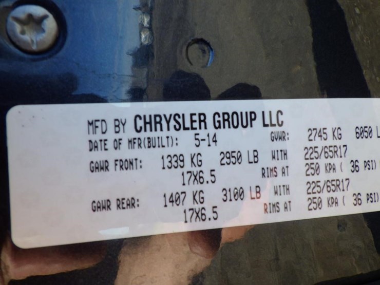 2014-dodge-grand-caravan-image-16