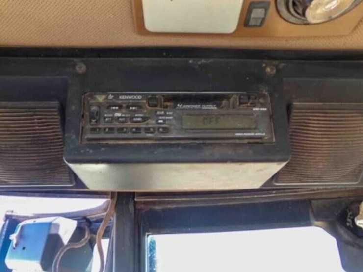 john-deere-310d-image-21