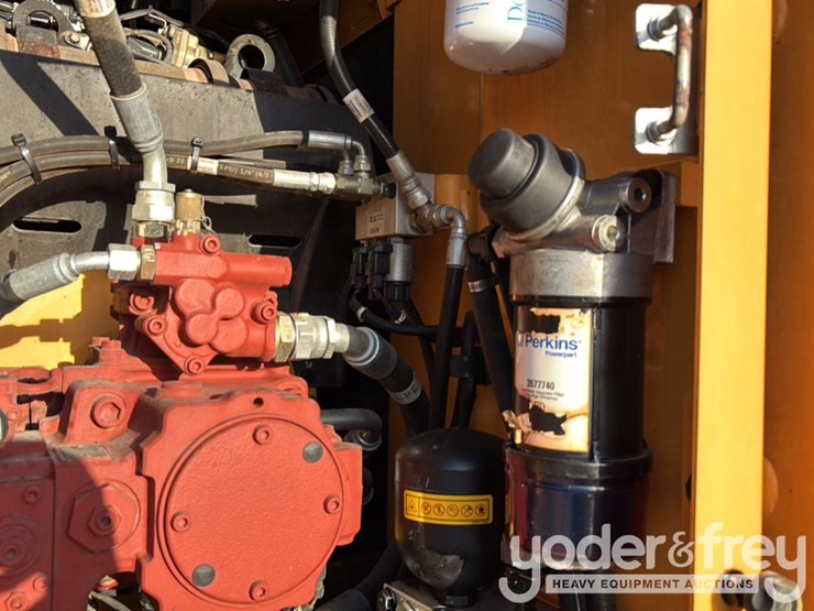 2019-hyundai-hx130-lcr-image-40