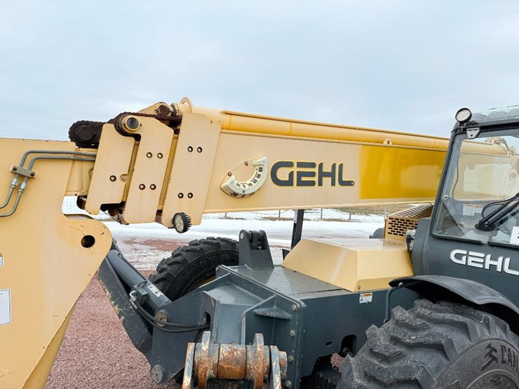 2014-gehl-rs10-55-image-28