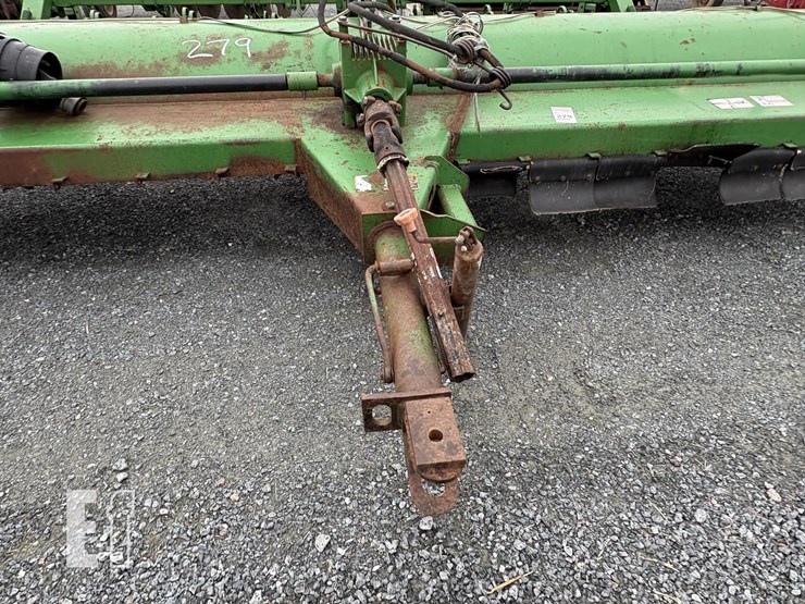 2005-john-deere-115-image-3