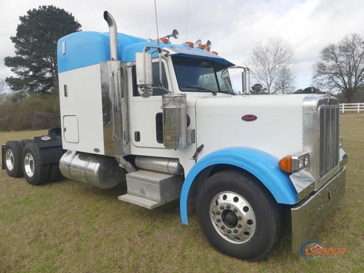 2007-peterbilt-379-image-1
