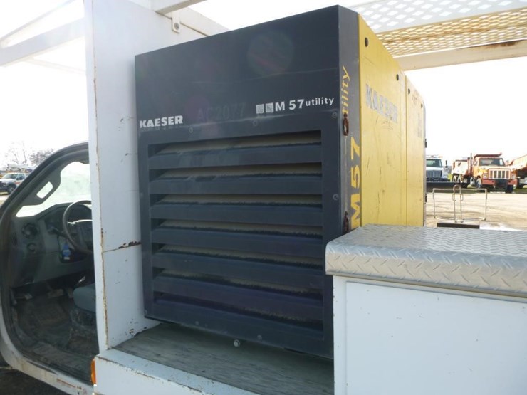 2011-ford-f550-image-20