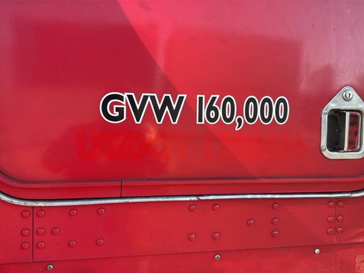 2005-kenworth-t800-image-17