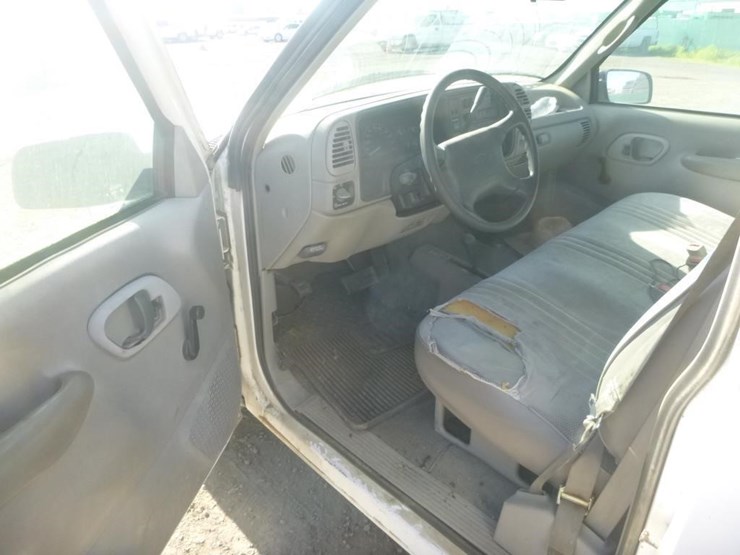 1995-chevrolet-1500-image-13