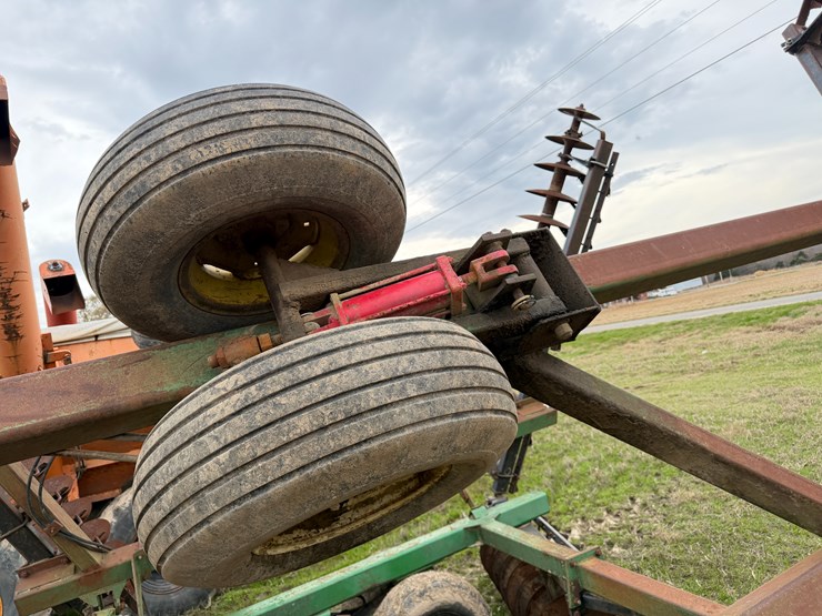 john-deere-36-image-27