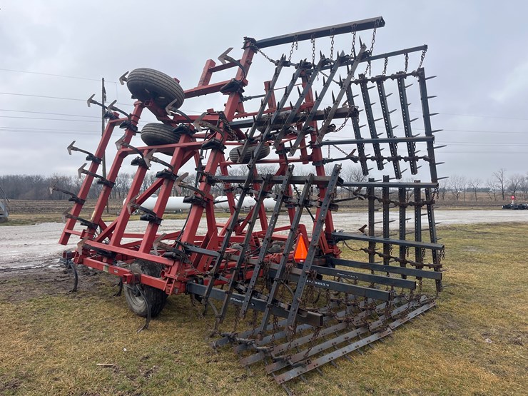 case-ih-4300-image-3