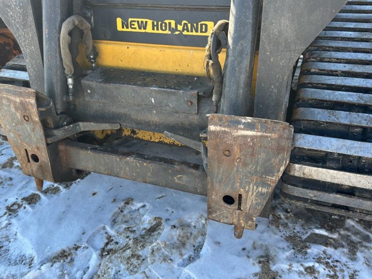 2011-new-holland-c238-image-10