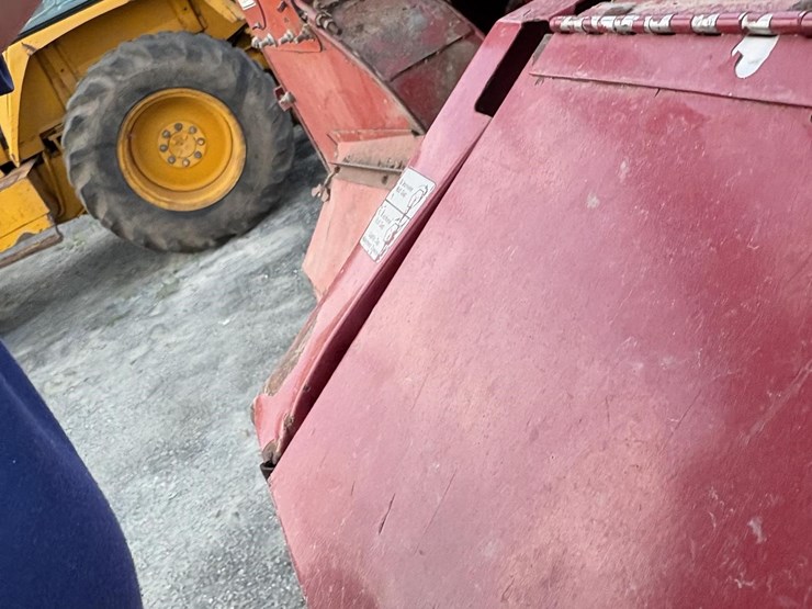 new-holland-900-image-7