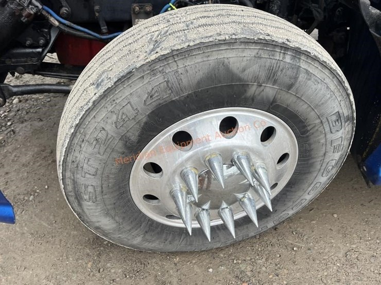 2012-kenworth-t600-image-10