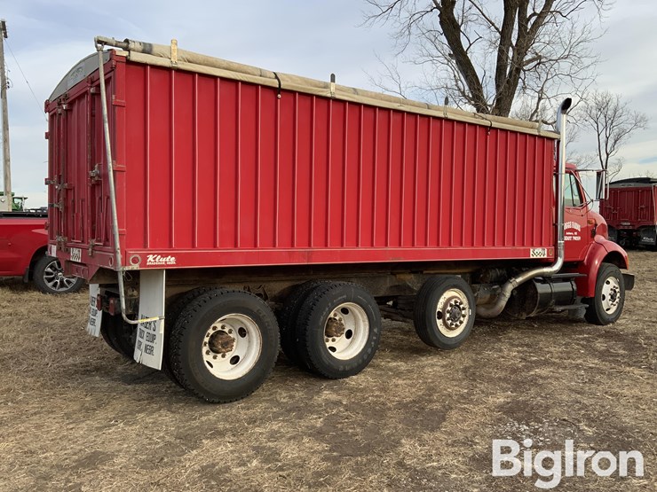 1993-international-8100-image-5