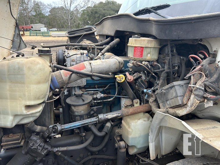 2004-international-4300-image-10