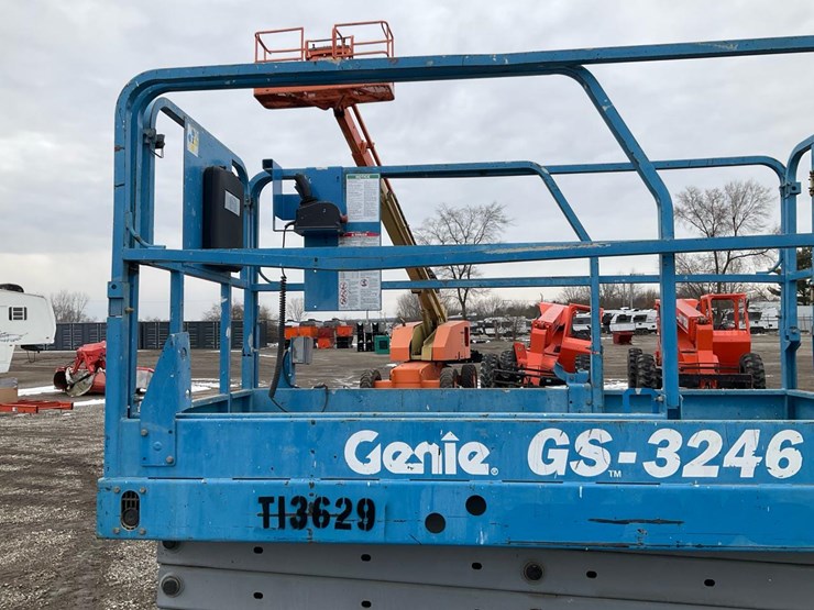 2003-genie-gs3246-image-16