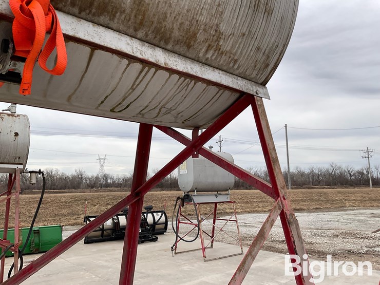free-standing-300-gal-diesel-tank-image-12