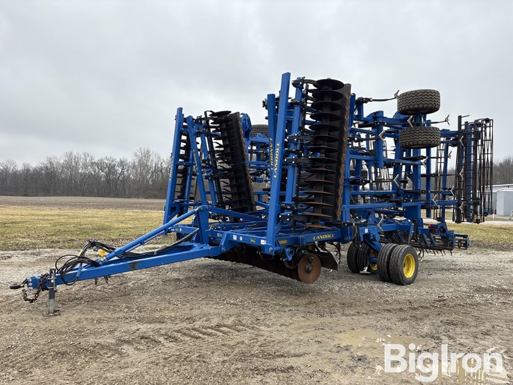 2021-landoll-8550-48-mulch-finisher-image-1