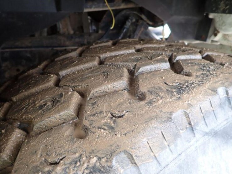 2002-sterling-l9500-image-84