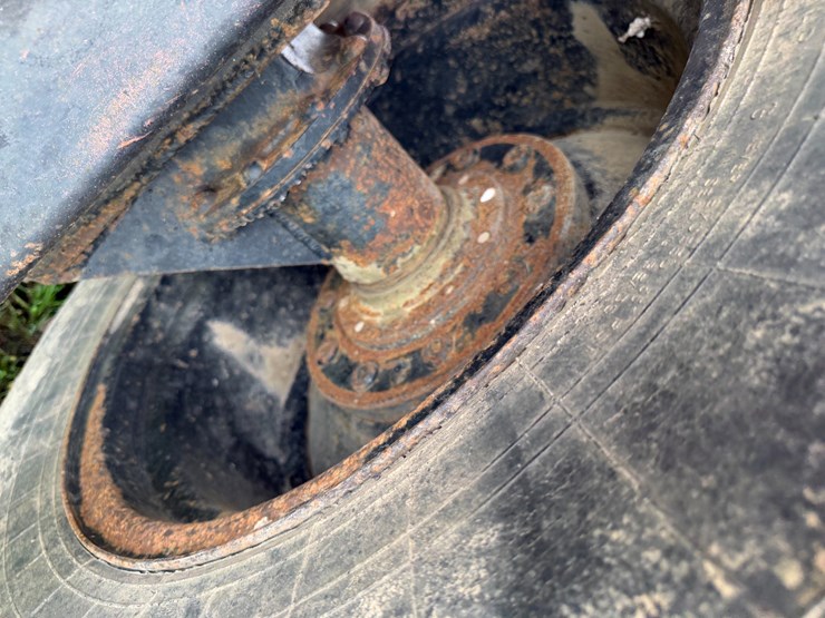 #41024-•-dennis-grain-cart-image-11