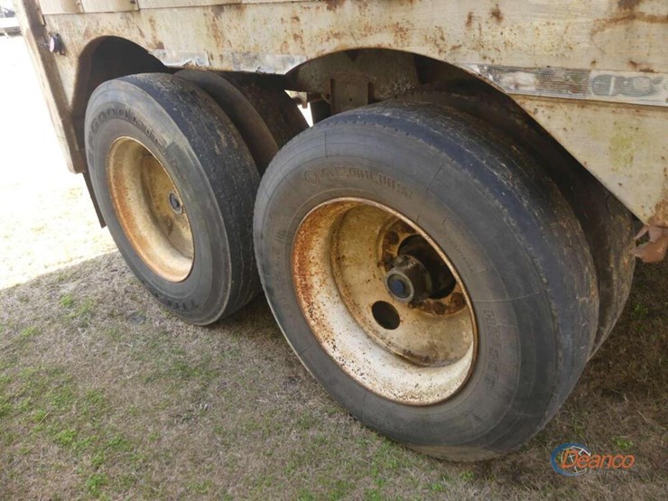 1995-peerless-42'-chip-trailer,-s/n-1ple04229spk18069:-t/a,-open-top,-model-42-cts-image-2