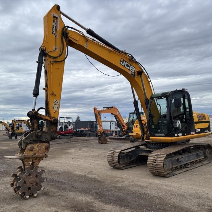2012 JCB JS160