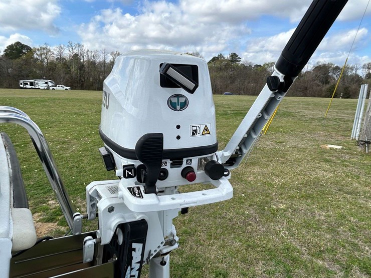 macgregor-25'-sailboat-image-24