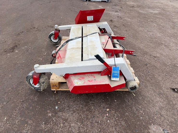 ventrac-mower-deck-image-7