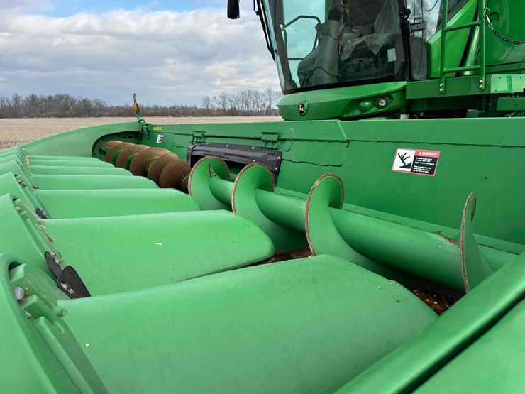 john-deere-608c-image-3