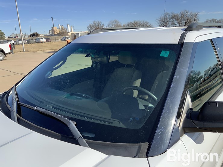 2013-ford-explorer-image-11