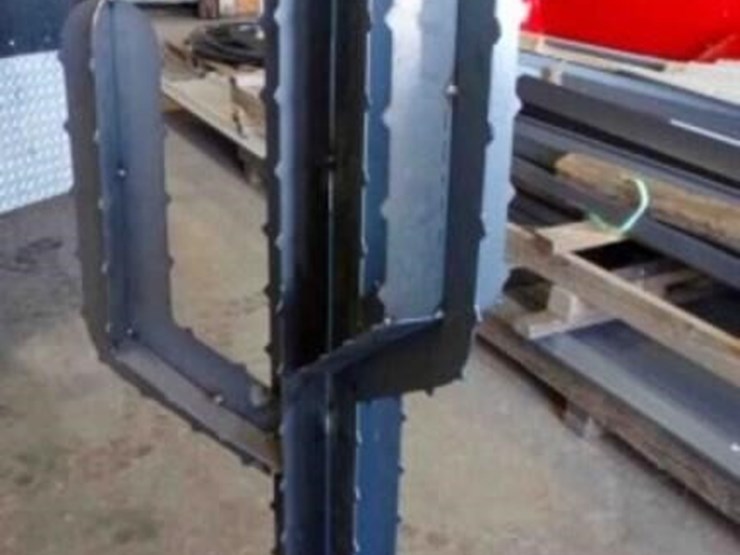 metal-cactus-décor,-49"-tall,-16"-wide-image-2