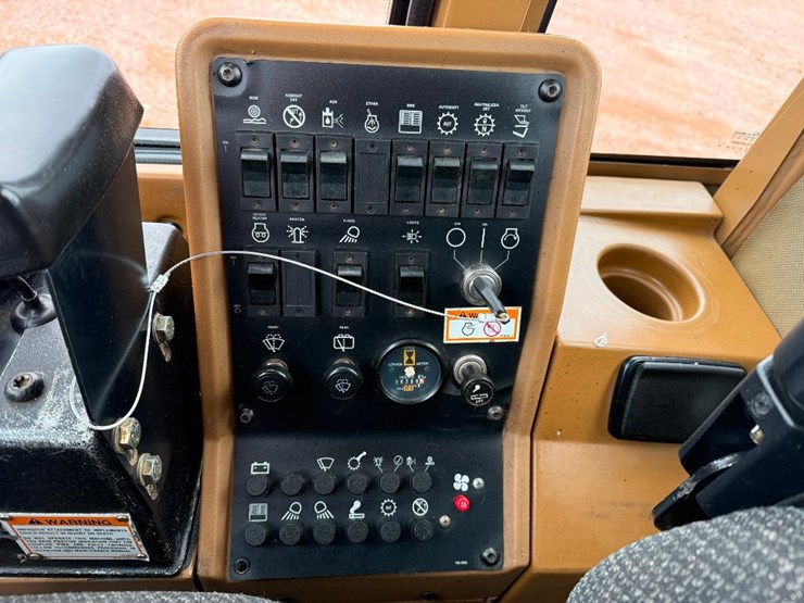 1996-caterpillar-it28f-image-48