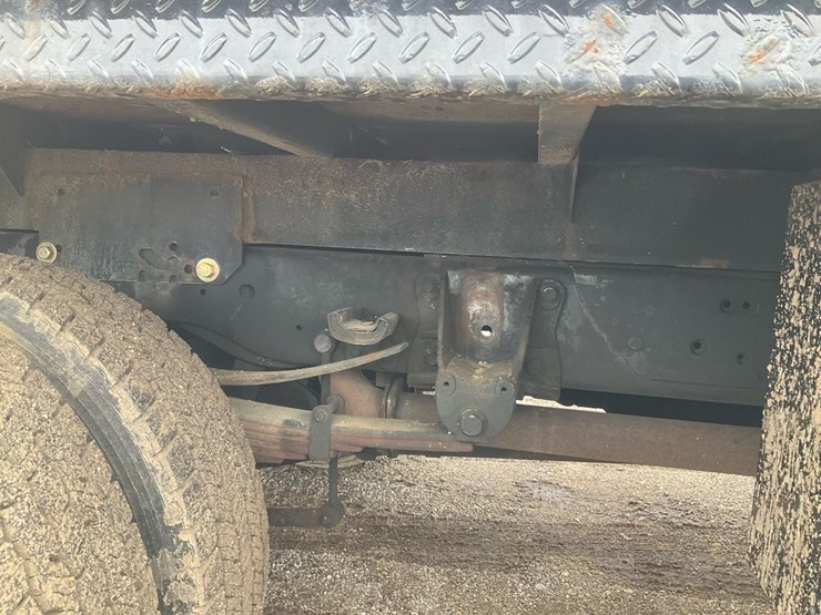 2019-ford-f550-xl-image-36