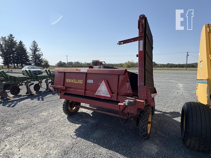 new-holland-166-image-6