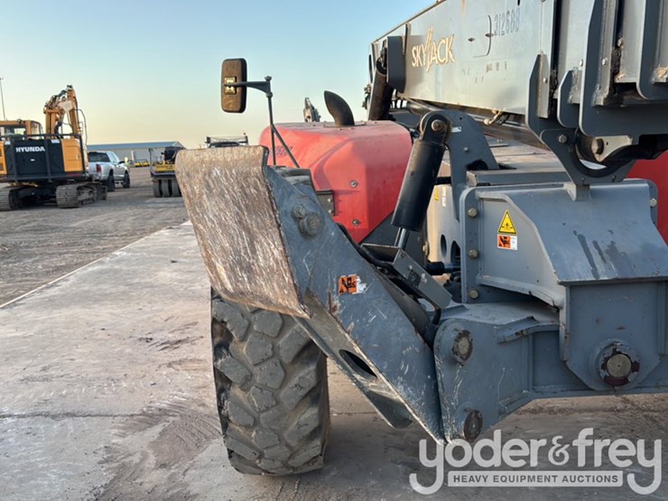 2018-skyjack-sj1056-image-30