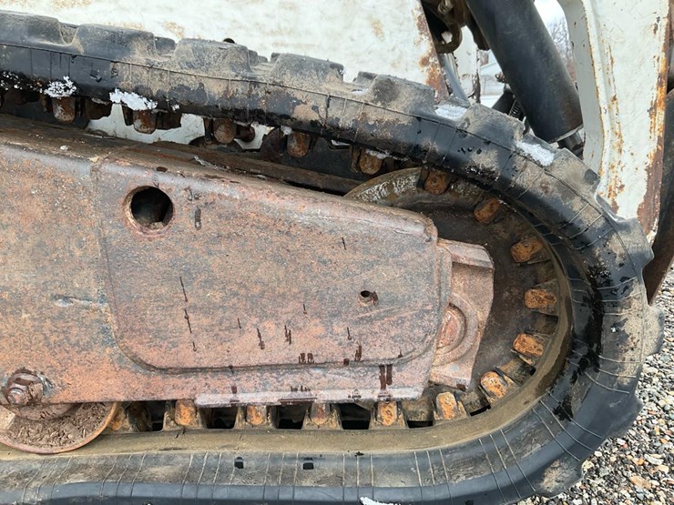 2007-bobcat-t190-image-37