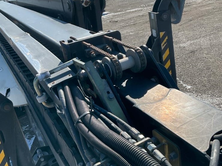 #1250-•-2016-niftylift-sd64d-articulating-boom-lift-image-25