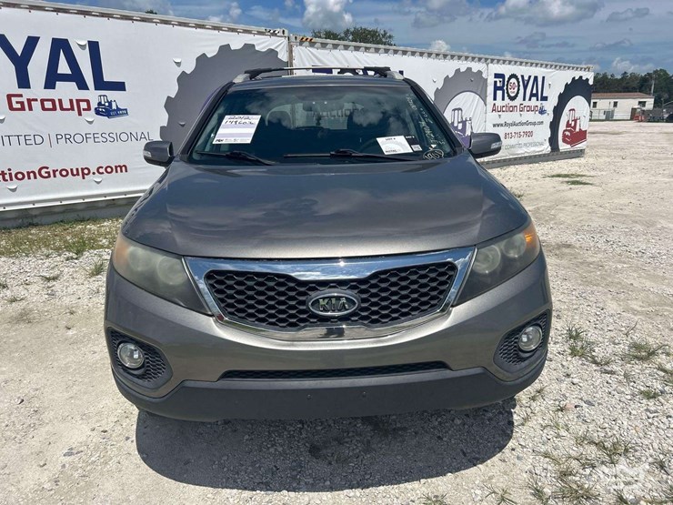 2012-kia-sorento-image-24