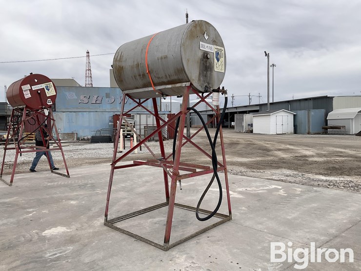 free-standing-300-gal-diesel-tank-image-3