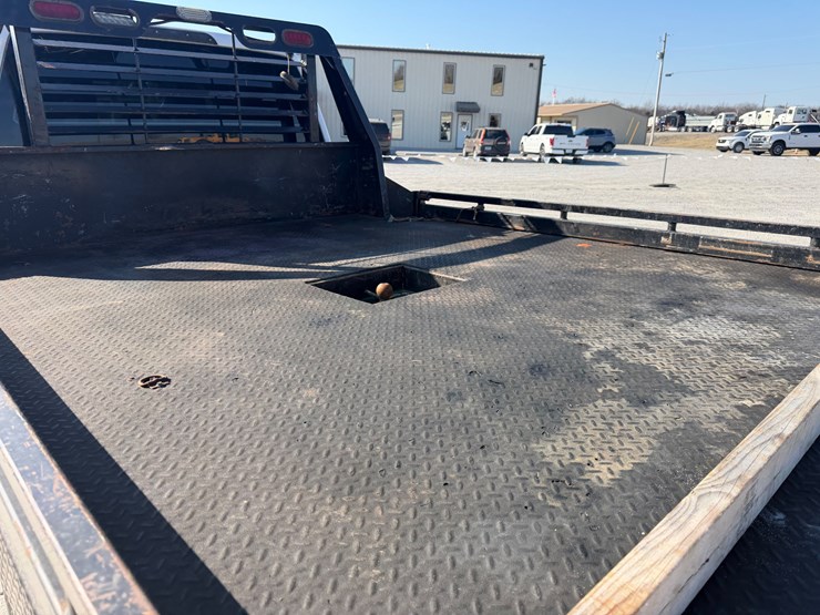 ford-f350-xl-image-7