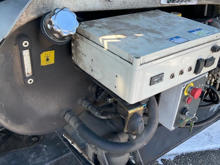 #1250-•-2016-niftylift-sd64d-articulating-boom-lift-image-59