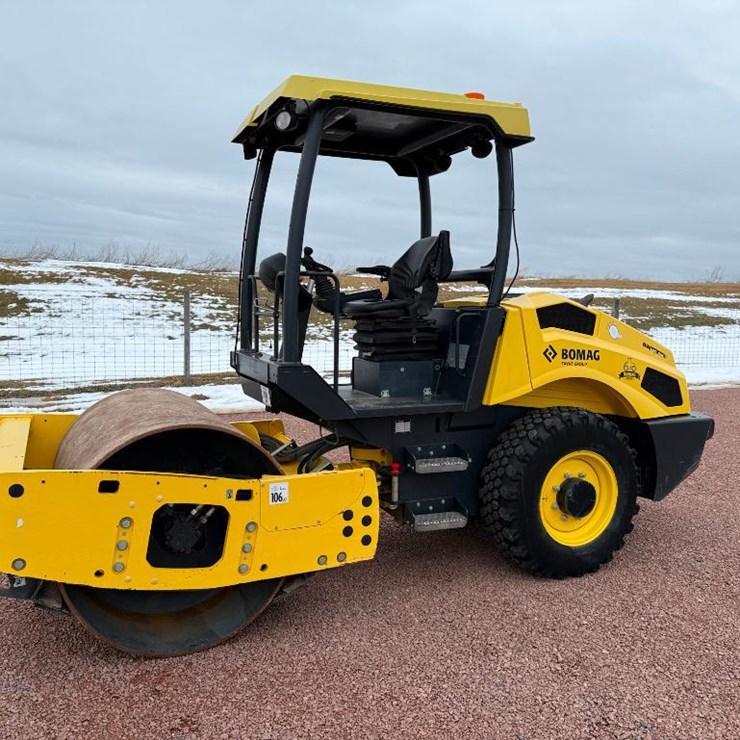 BOMAG BW145DH-5