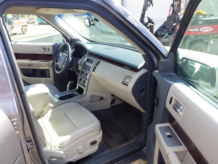 2009-ford-flex-image-6