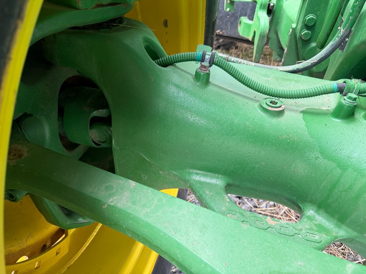 2023-john-deere-8r-310-image-19